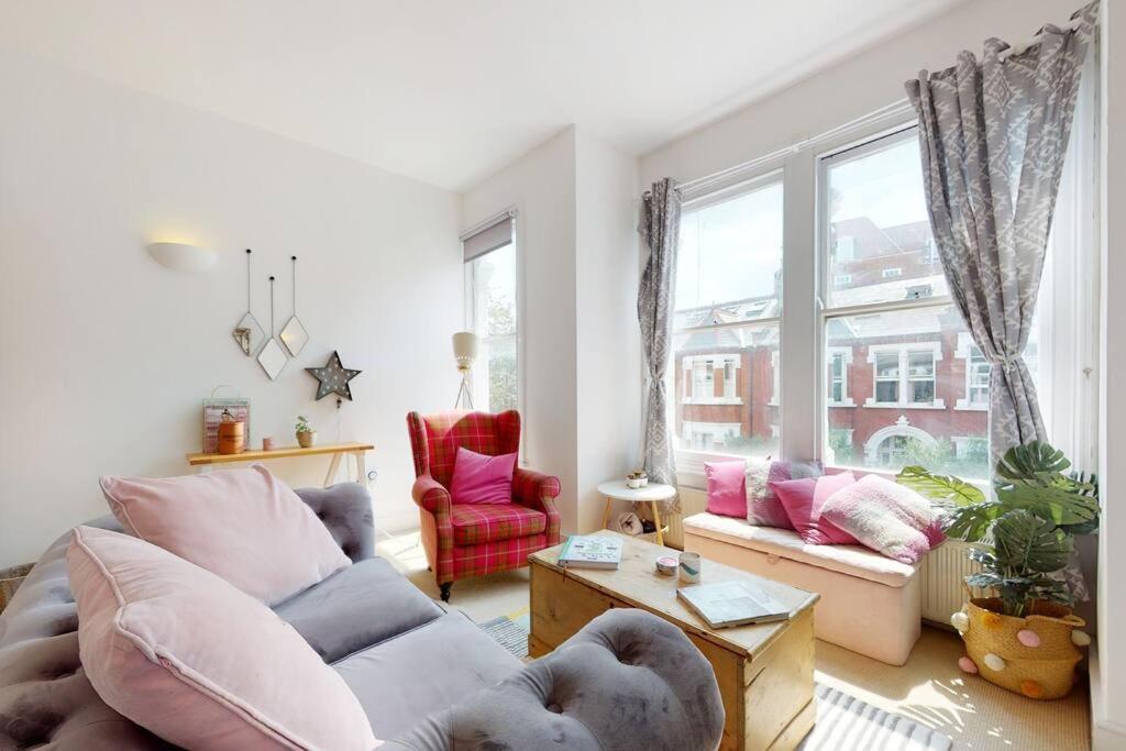 Apartament Superb 2 Bed Flat Next To Clapham South Station *